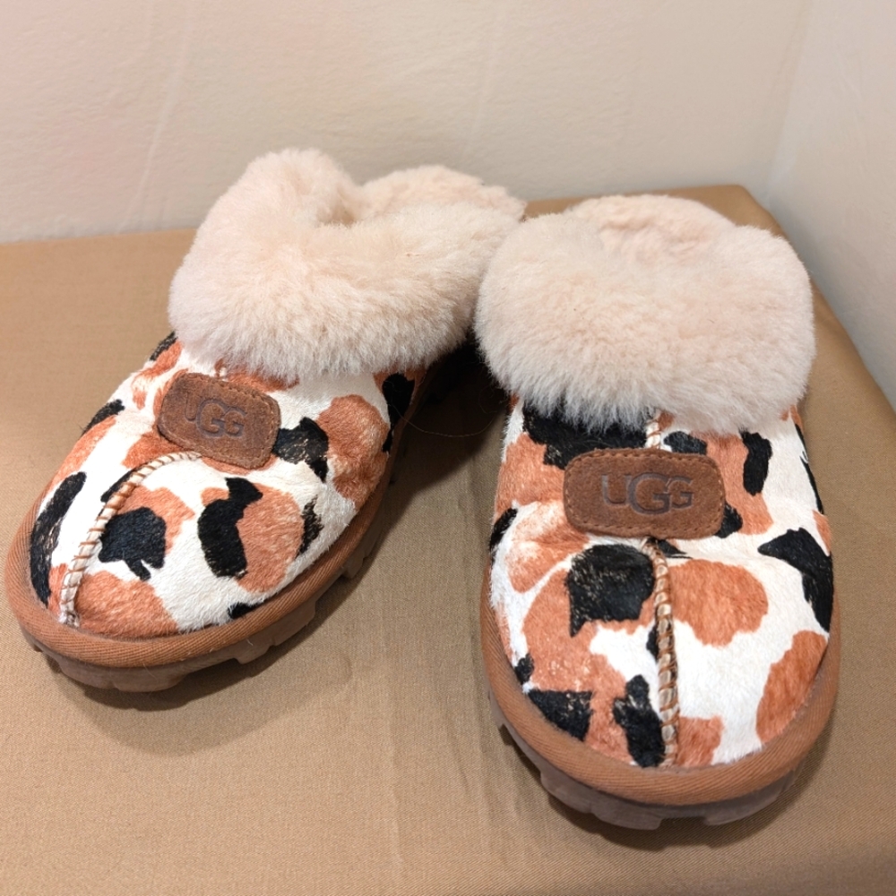UGG Coquette Cow print slippers  size 9